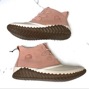 SOREL Tonic & Melon Out N About Leather Duck Boot